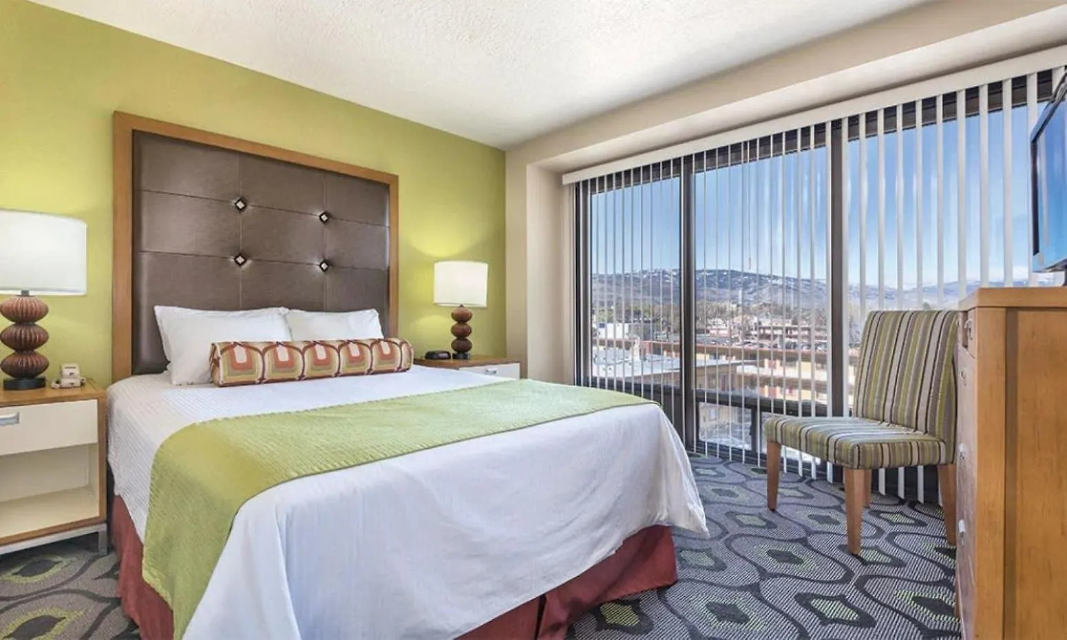 Holiday home Great 1Bd Condo With Resort Amenities Take In All Reno Has To Offer